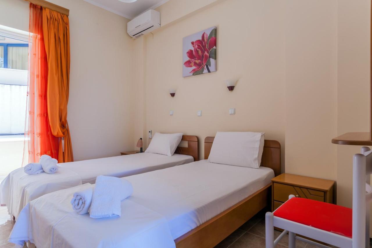 Christine Seaside Apartments In Chania Stalós Exteriör bild