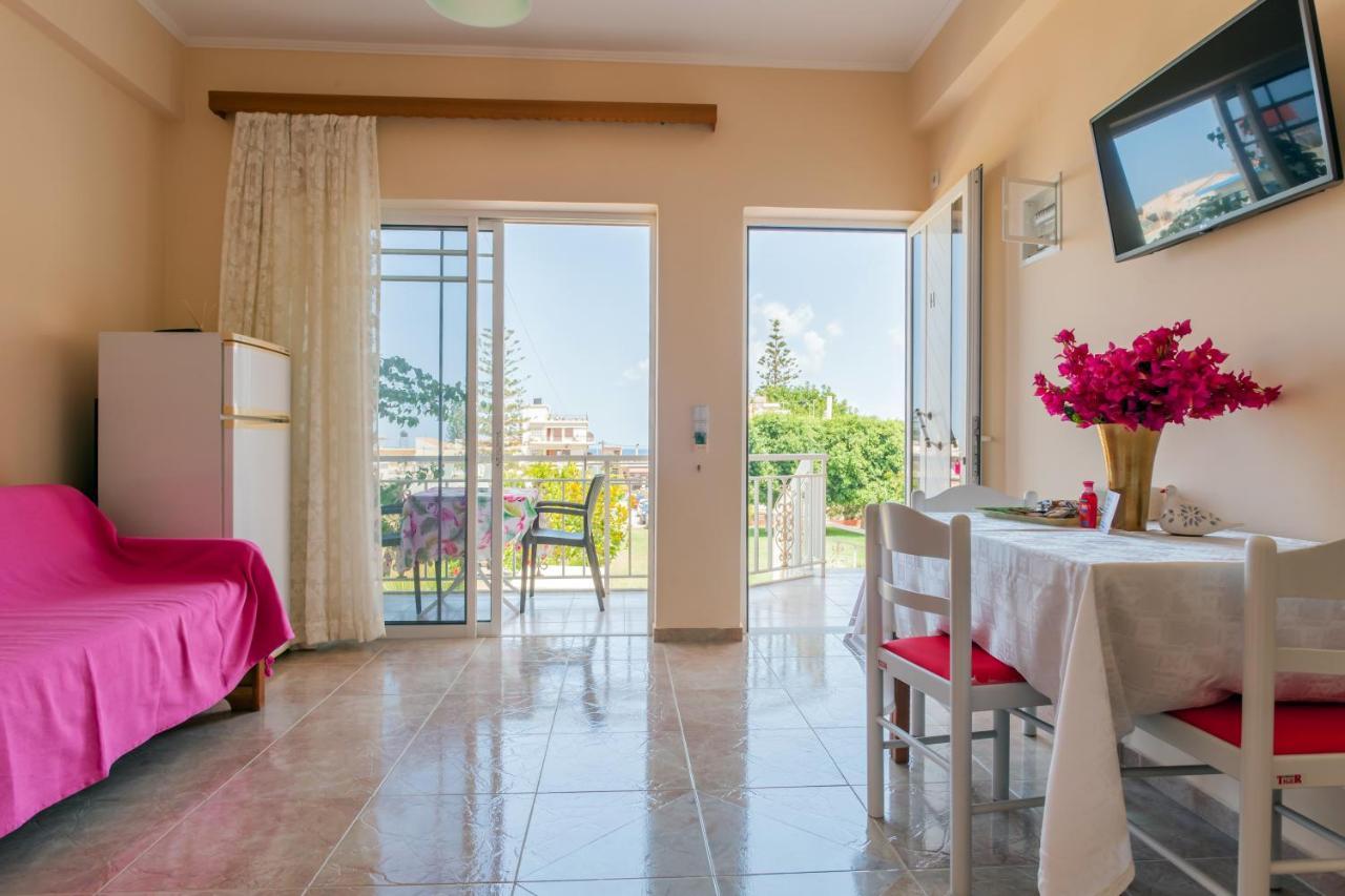 Christine Seaside Apartments In Chania Stalós Exteriör bild